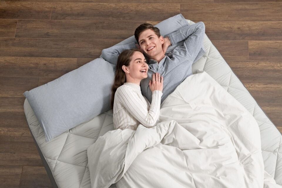 Bestway Fortech T Duvet Top Geniş Çift Kişilik Şişme Yatak 203 x 152 x 51 cm (Dahili Elektrikli Pompalı)