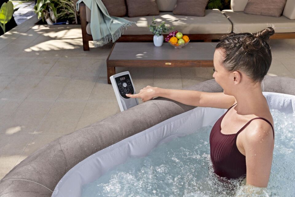 Lay-Z-Spa 6001K Rome Smart AirJet Enerji Tasarruflu Şişme Spa Havuzu, Mobil Uygulama Kontrollü, 4-6 kişilik