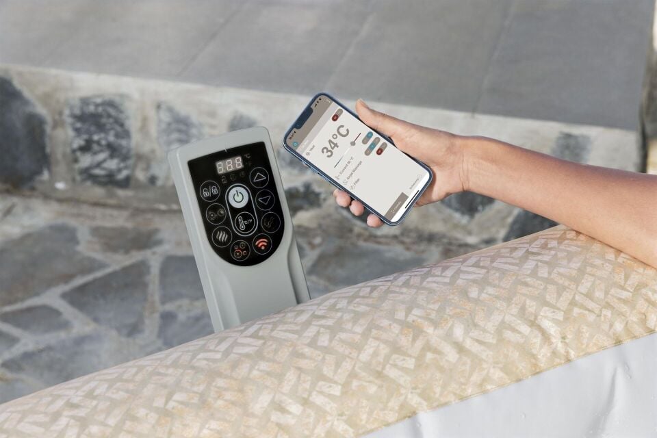 Lay-Z-Spa 6001M Rome Smart AirJet Enerji Tasarruflu Şişme Spa Havuzu, Mobil Uygulama Kontrollü, 5-7 kişilik