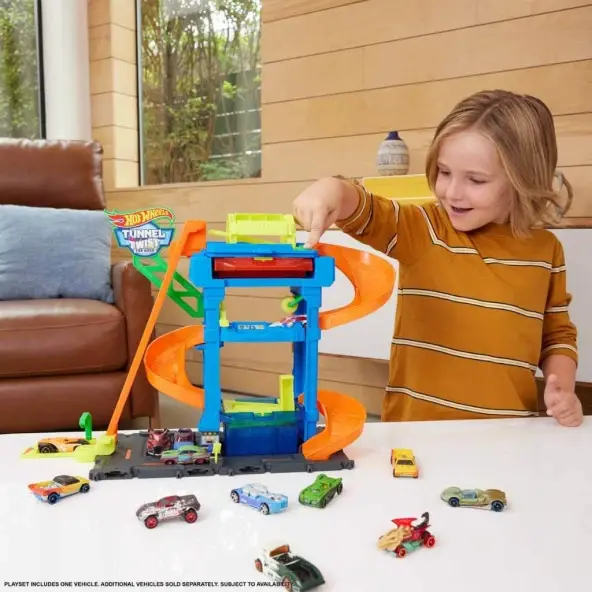 Hot Wheels Oto Yıkama Oyun Seti HTN80