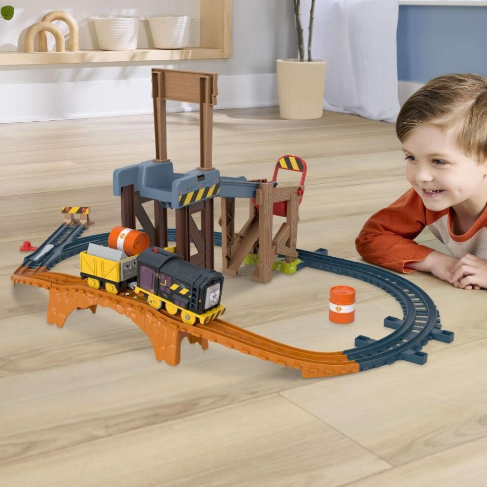 Thomas & Friends Thomas ve Arkadaşları Diesel’in İnşaat Seti JBW20