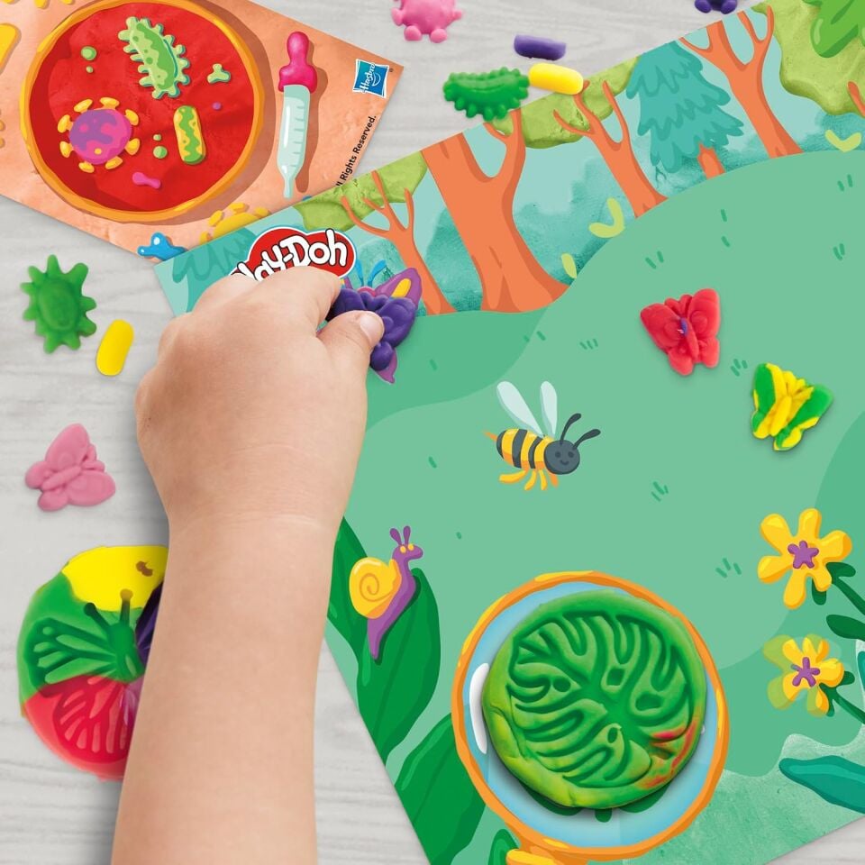 Hasbro Play-Doh Işıklı Mikroskop Oyun Seti G0494