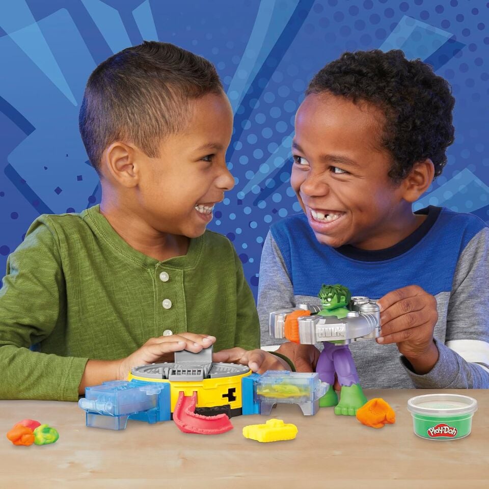 Hasbro Play-Doh Hulk Smash And Squish Oyun Seti F9826